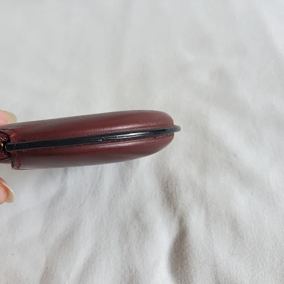 Cartier leather round coin case holder - Picture 5 of 9